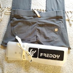 Freddy wr.up booty pants XXS